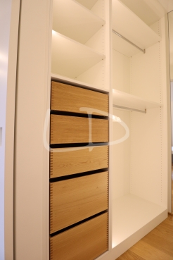 Dressing de Luxe.JPG