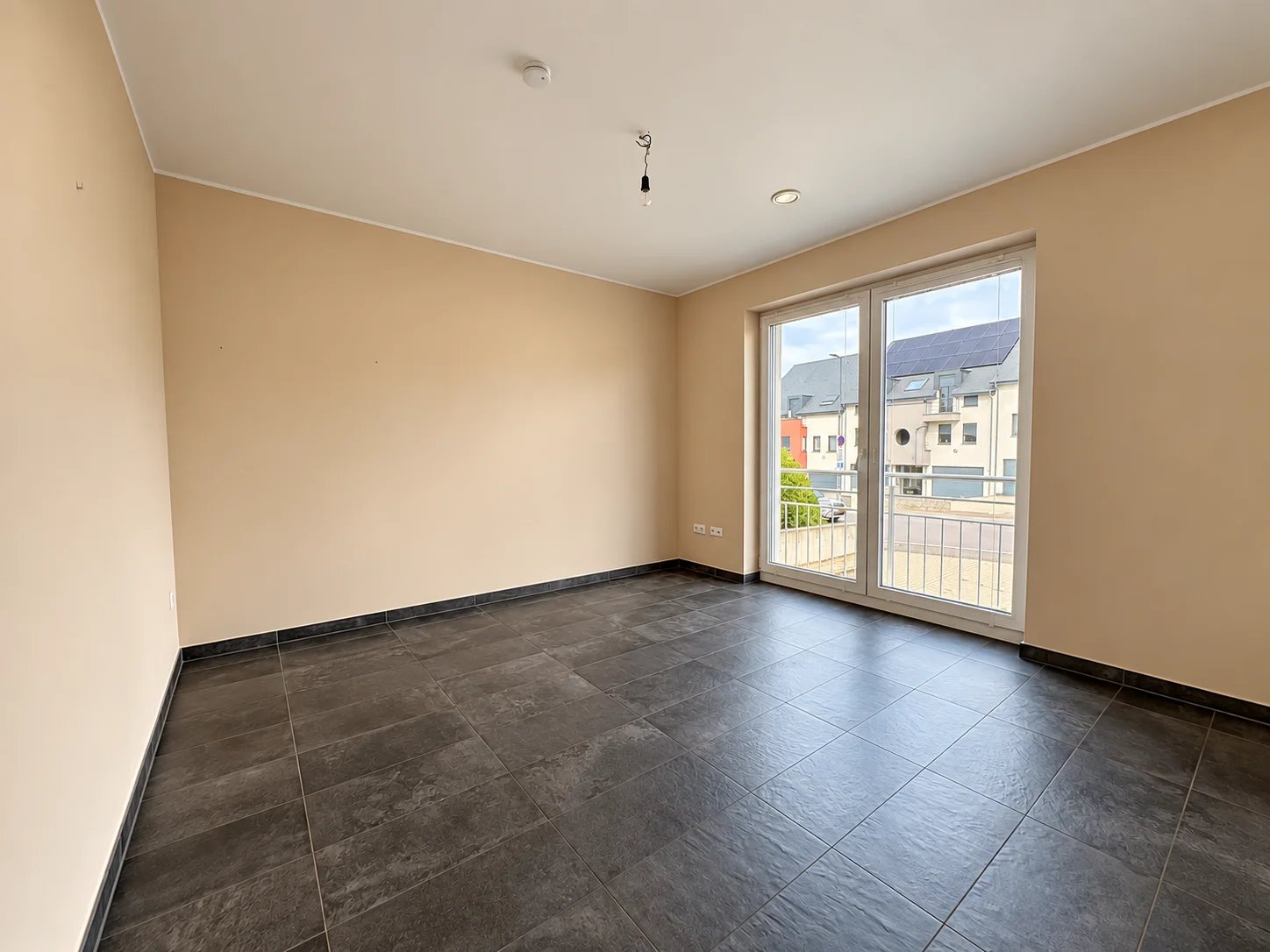 APPARTEMENT 2 CHAMBRES AVEC GRAND JARDIN – LEUDELANGE